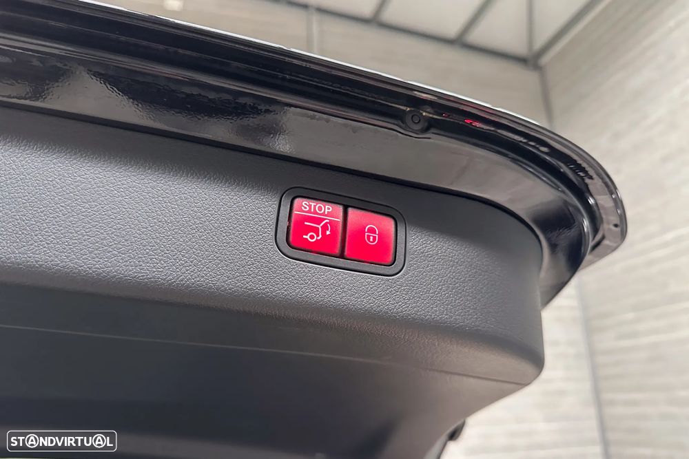 Mercedes-Benz C 300 e T 9G-TRONIC AMG Line - 58