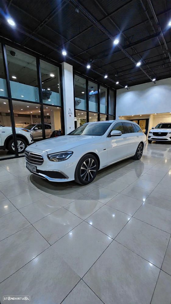 Mercedes-Benz E 300 de 9G-TRONIC Exclusive