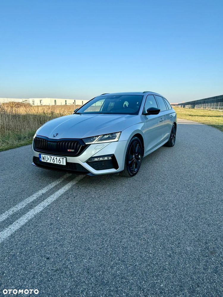 Skoda Octavia Combi 2.0 TDI DSG 4x4 RS Plus - 3