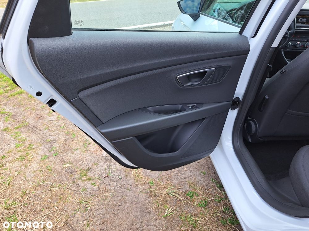 Seat Leon 2.0 TDI DPF Start&Stop Style - 35