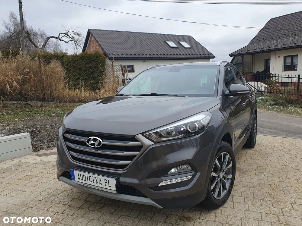 Hyundai Tucson 1.7 CRDI BlueDrive Comfort 2WD - 37