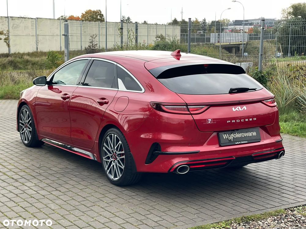 Kia ProCeed - 9