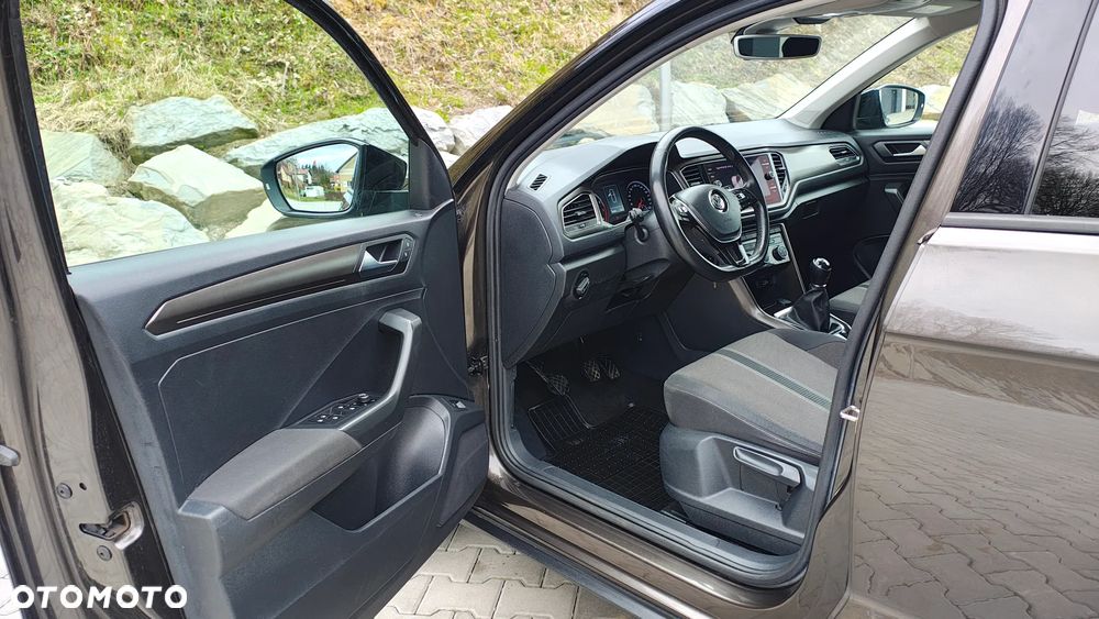 Volkswagen T-Roc 1.5 TSI ACT OPF Sport - 29