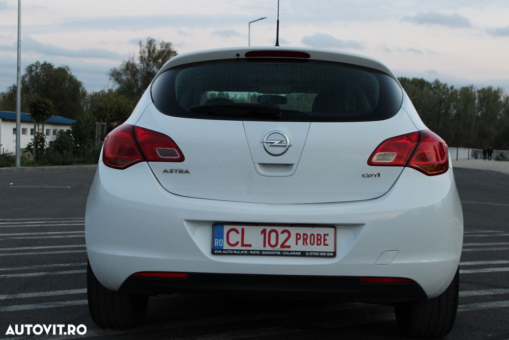 Opel Astra 1.7 CDTI DPF Cosmo - 31