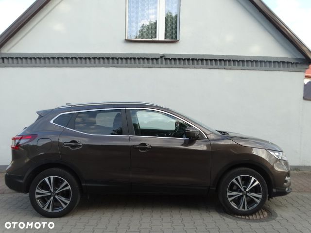 Nissan Qashqai 1.3 DIG-T ZAMA - 4