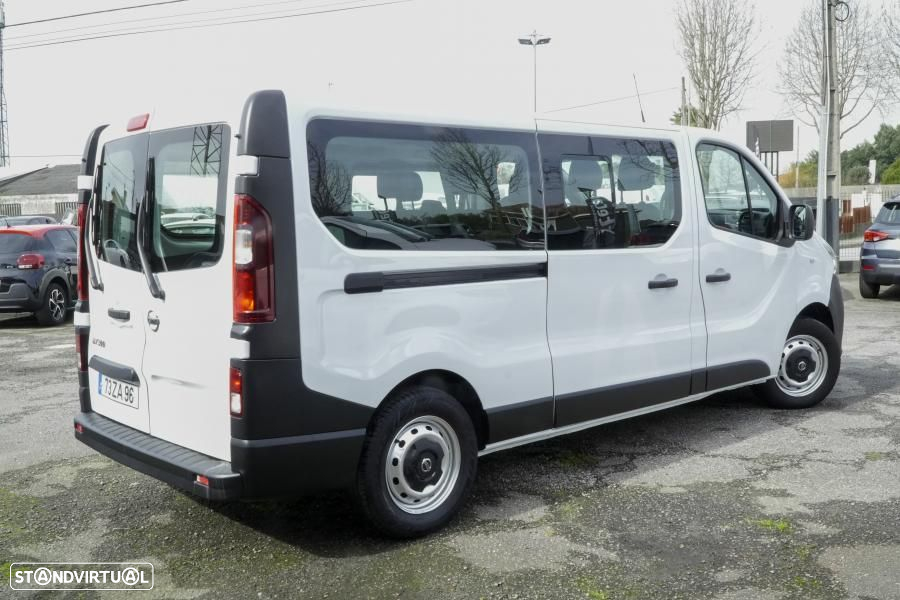 Nissan NV300 - 6