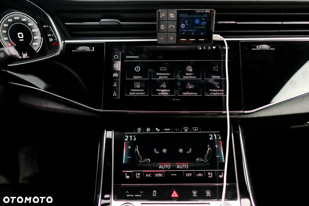Audi Q8 55 TFSI mHEV Quattro Tiptronic - 32