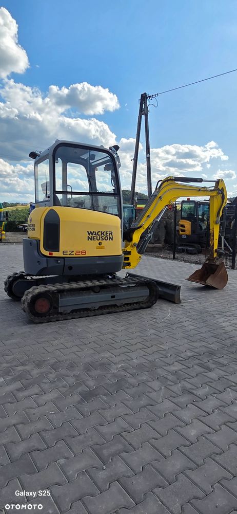 Wacker Neuson EZ28 - 1