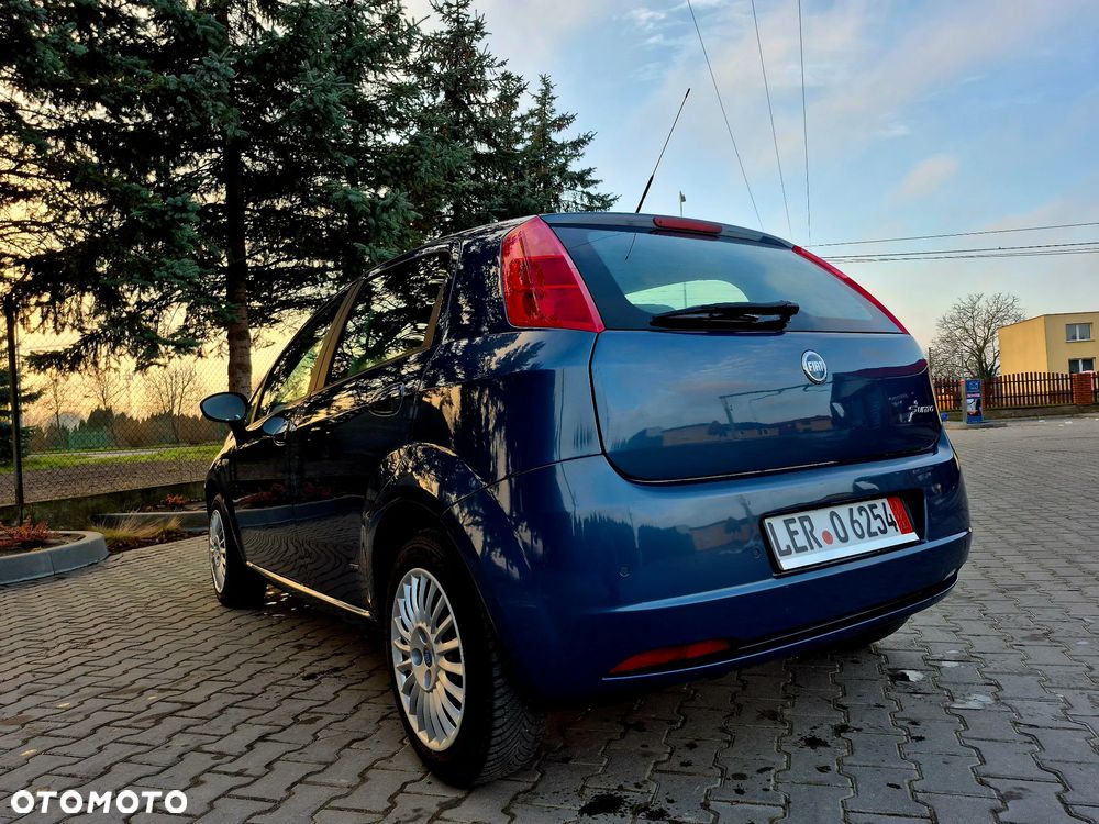 Fiat Grande Punto - 7