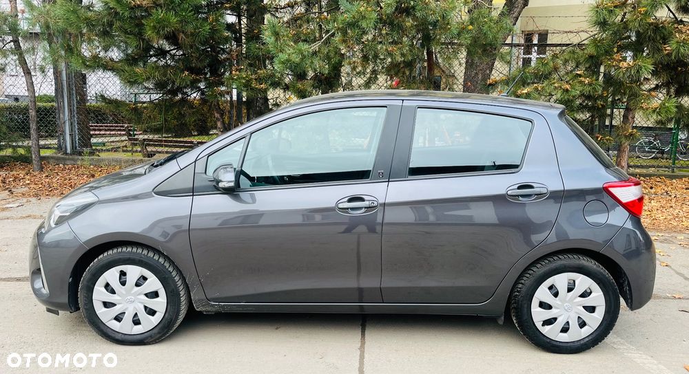 Toyota Yaris 1.5 Dynamic - 6
