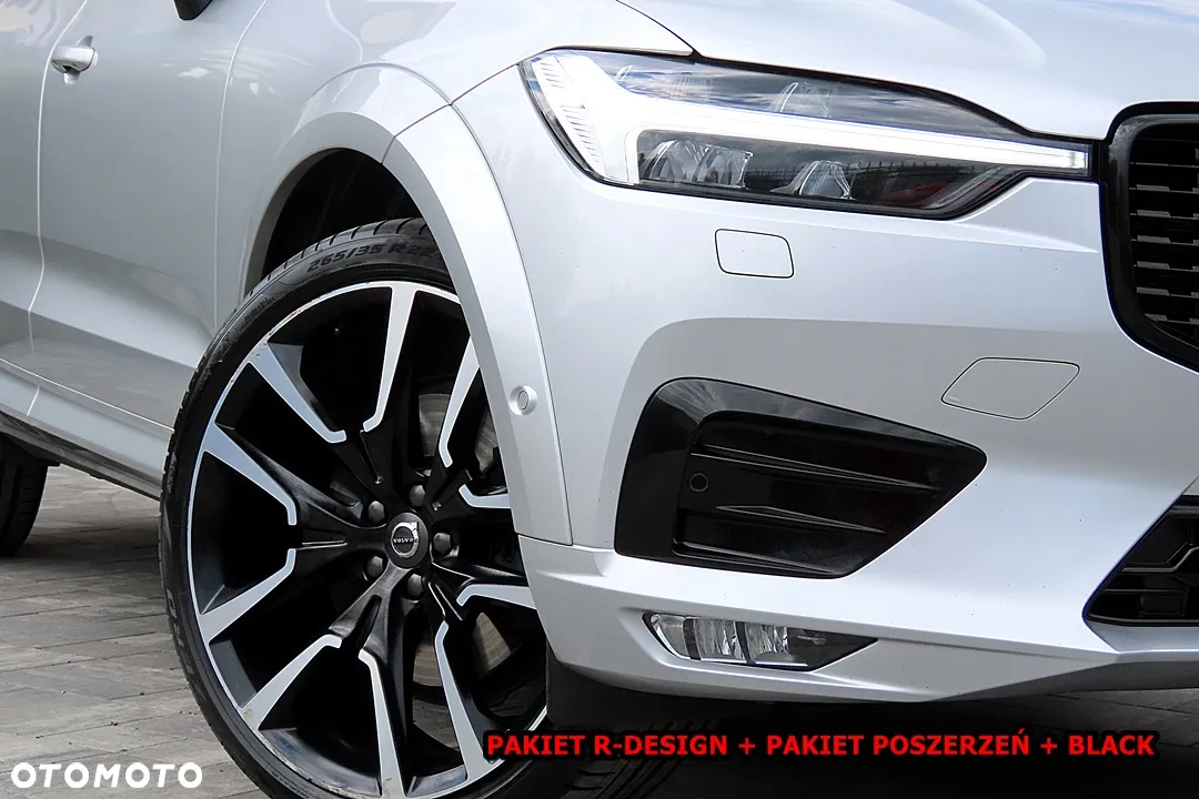 Volvo XC 60 B5 D AWD Ultimate Dark - 13