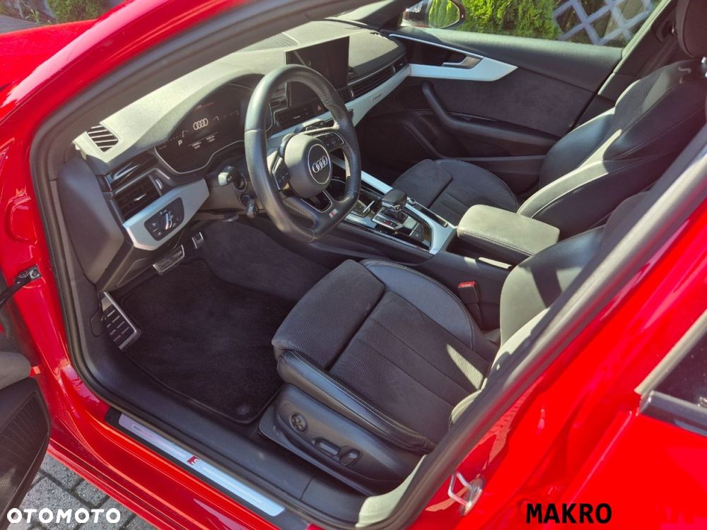 Audi A4 - 5