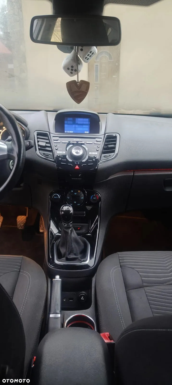 Ford Fiesta 1.0 EcoBoost Start-Stop Titanium - 12