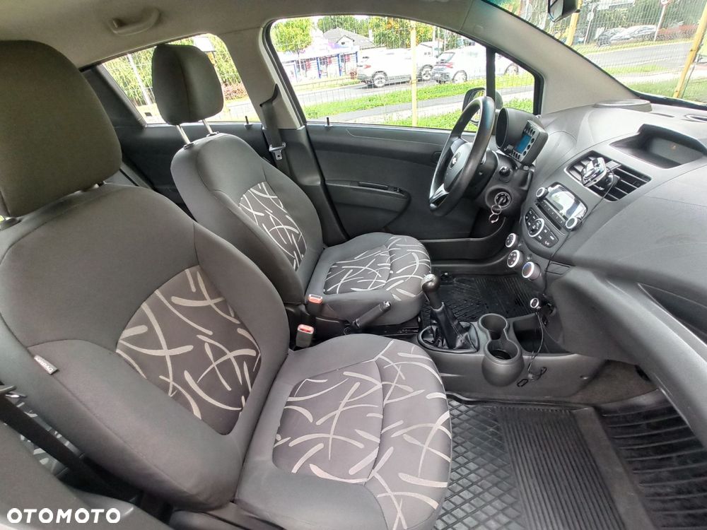 Chevrolet Spark - 11