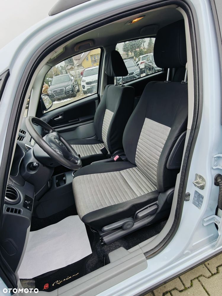 Suzuki SX4 1.6 VVT 4x4 Limited - 10