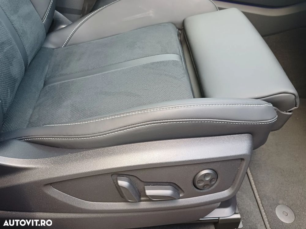 Audi Q5 40 TDI quattro S tronic MHEV - 24