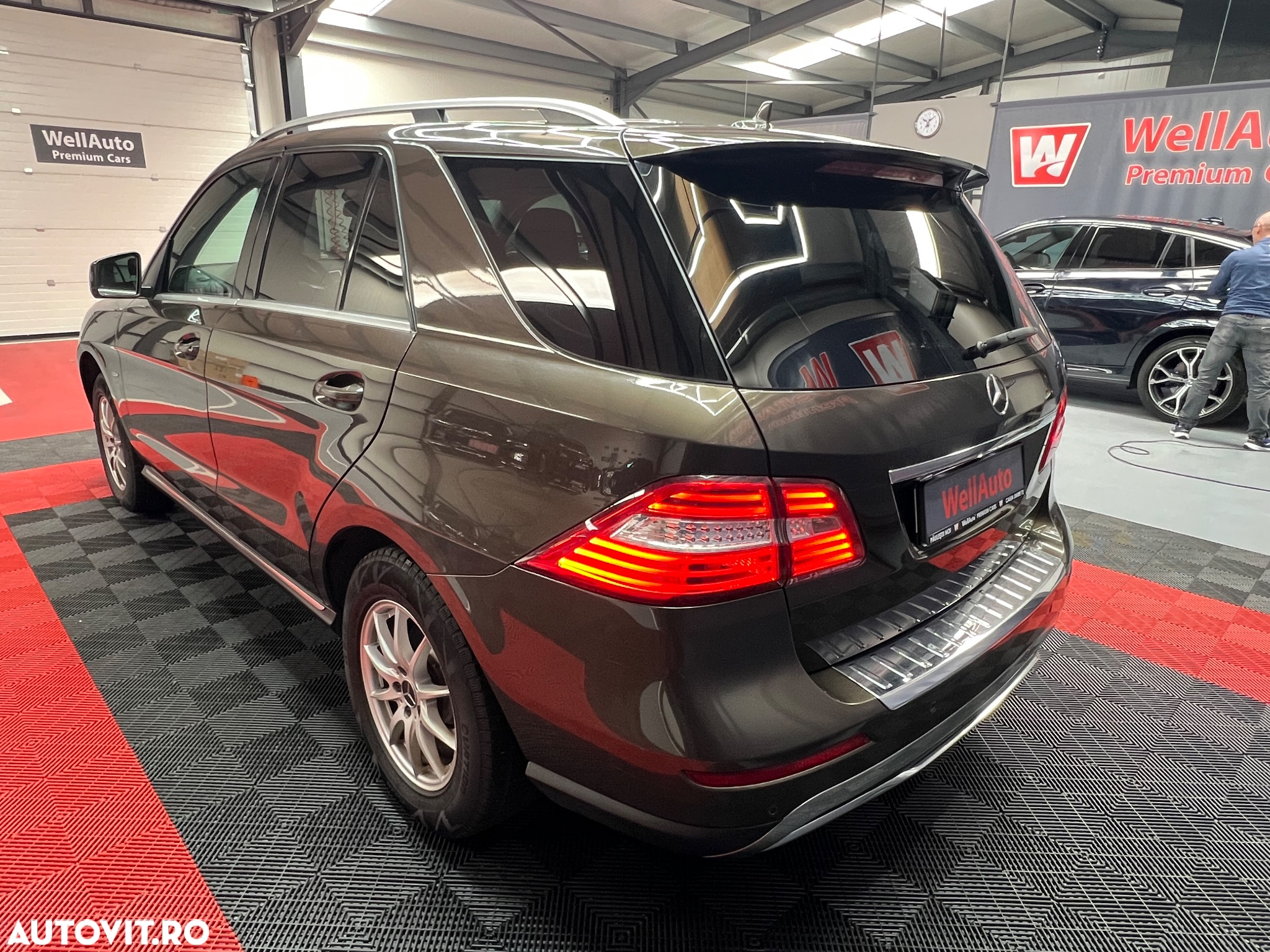 Mercedes-Benz ML 350 BlueTec 4MATIC Aut - 7