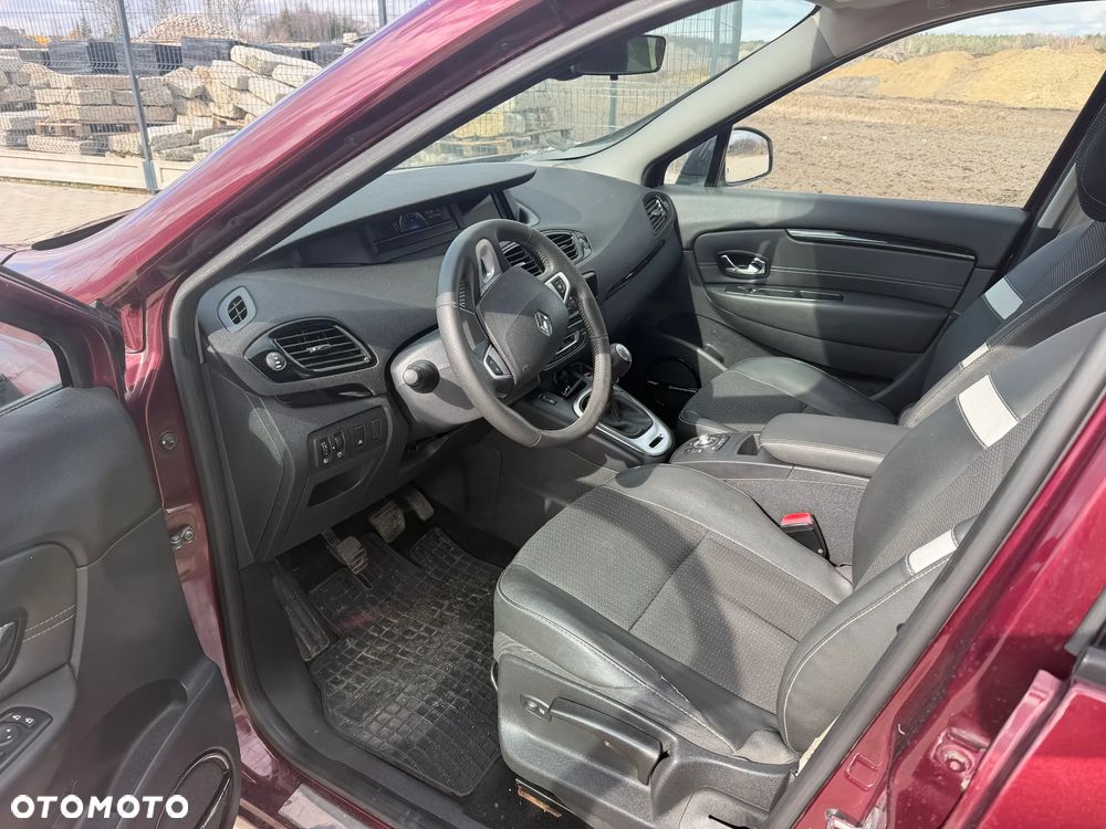Renault Scenic - 9