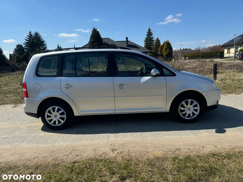 Volkswagen Touran 1.9 TDI Trendline - 4