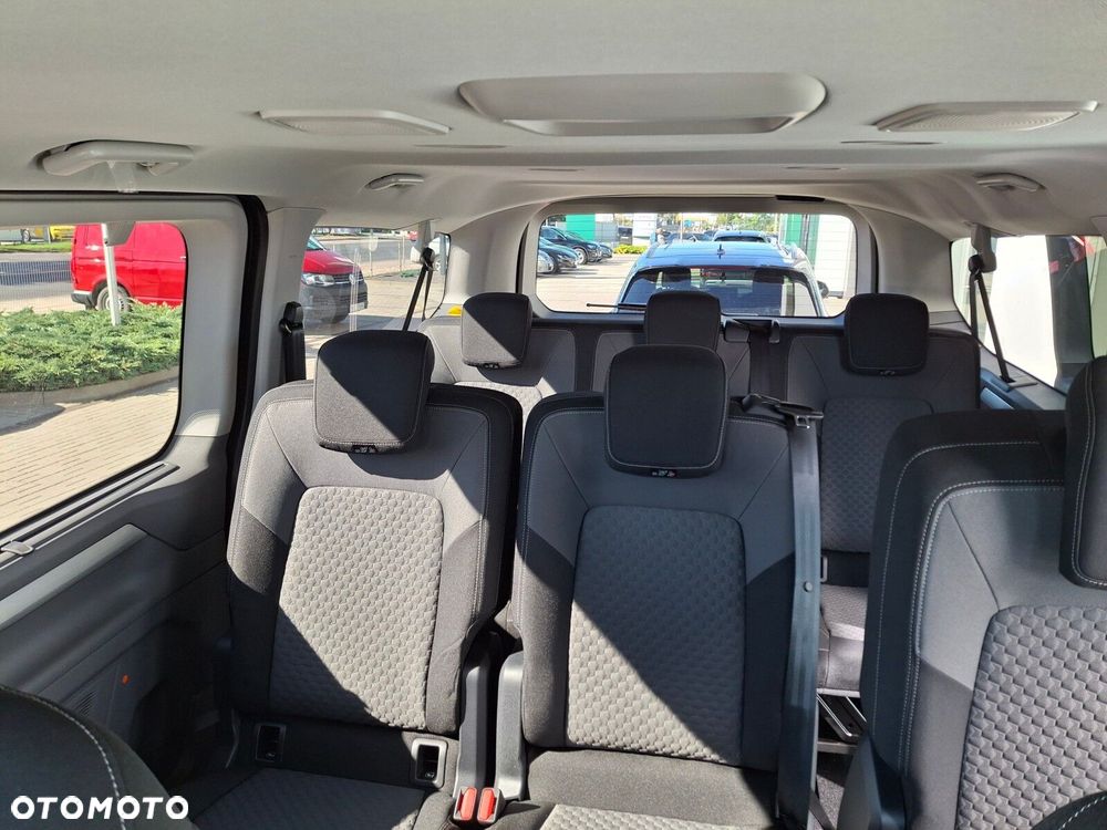 Volkswagen Caravelle - 23