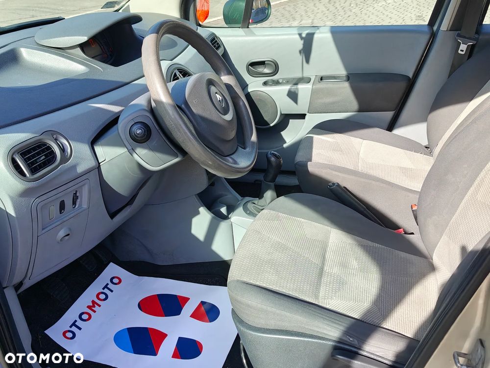 Renault Thalia 1.6 16V All Inclusive - 7