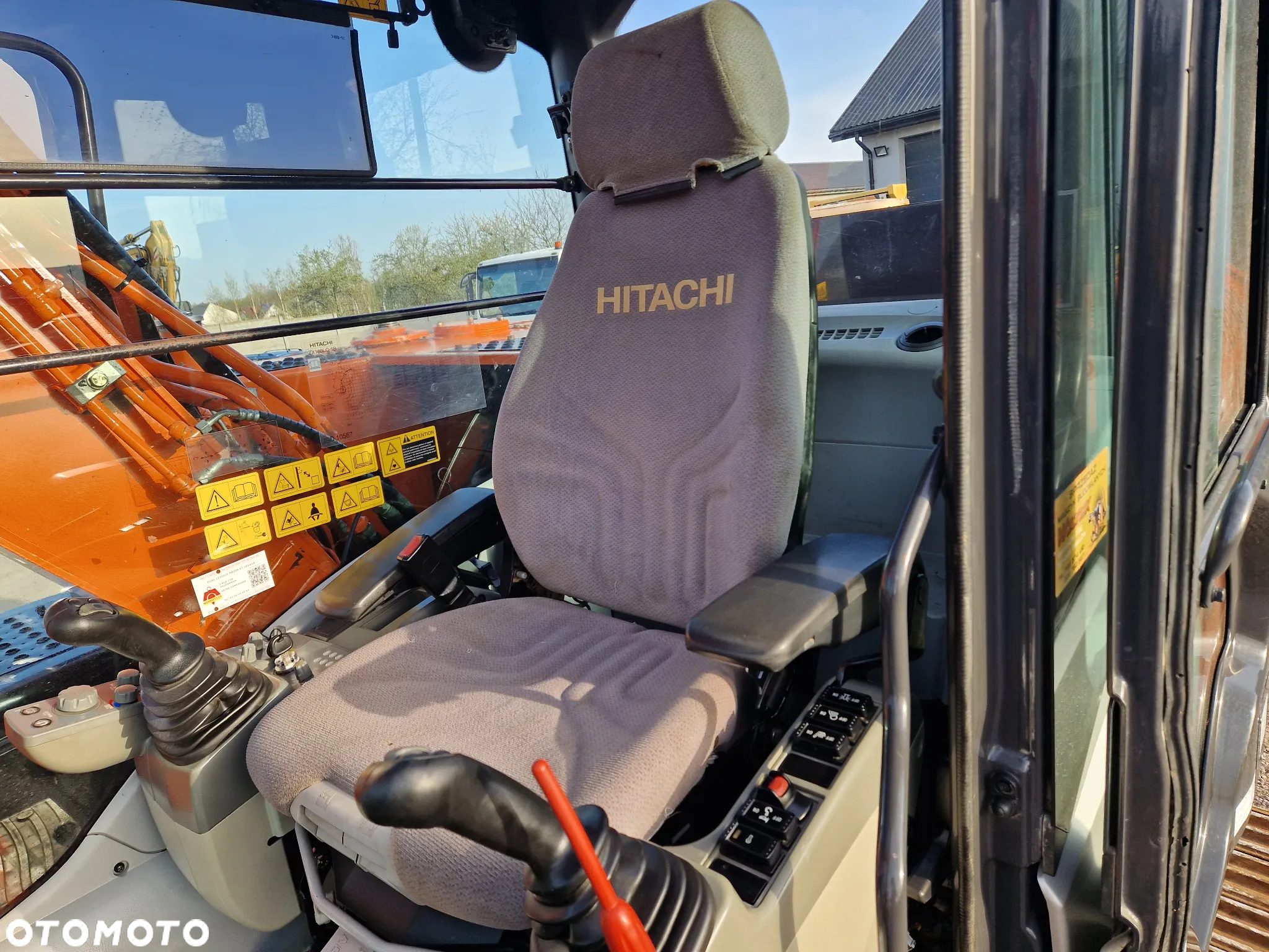 Hitachi ZX160LC-5B - 7