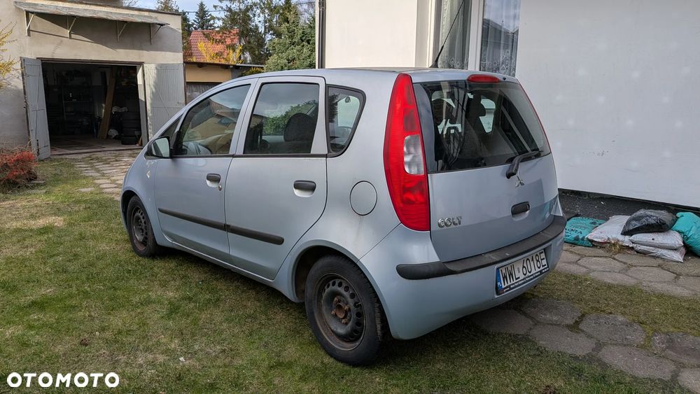 Mitsubishi Colt 1.1 Inform - 4