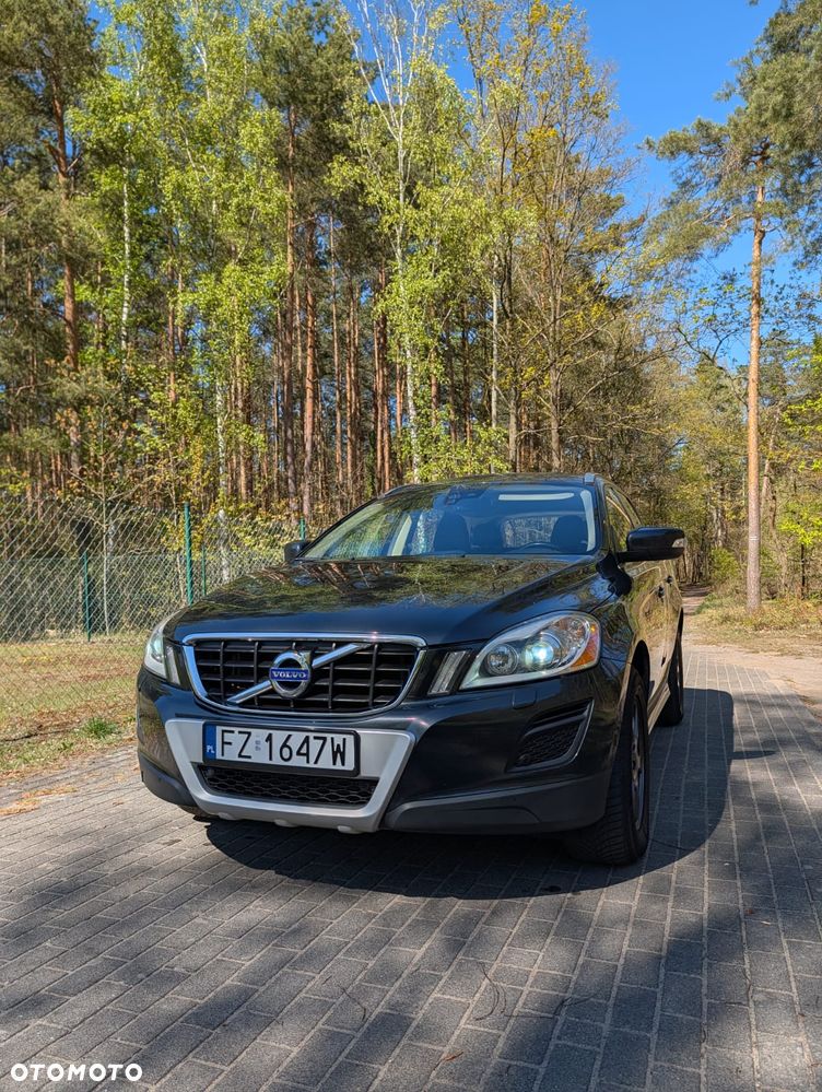 Volvo XC 60 D5 AWD Kinetic - 1