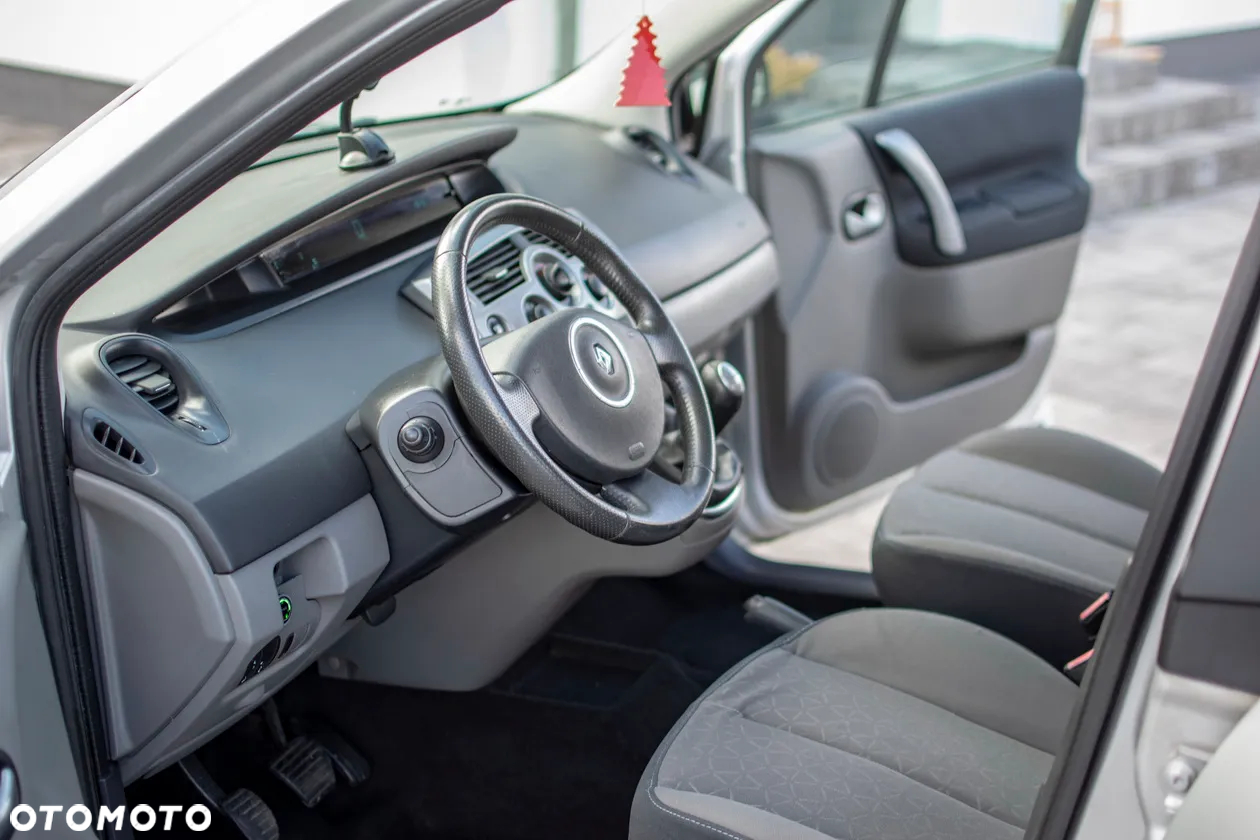 Renault Scenic - 7