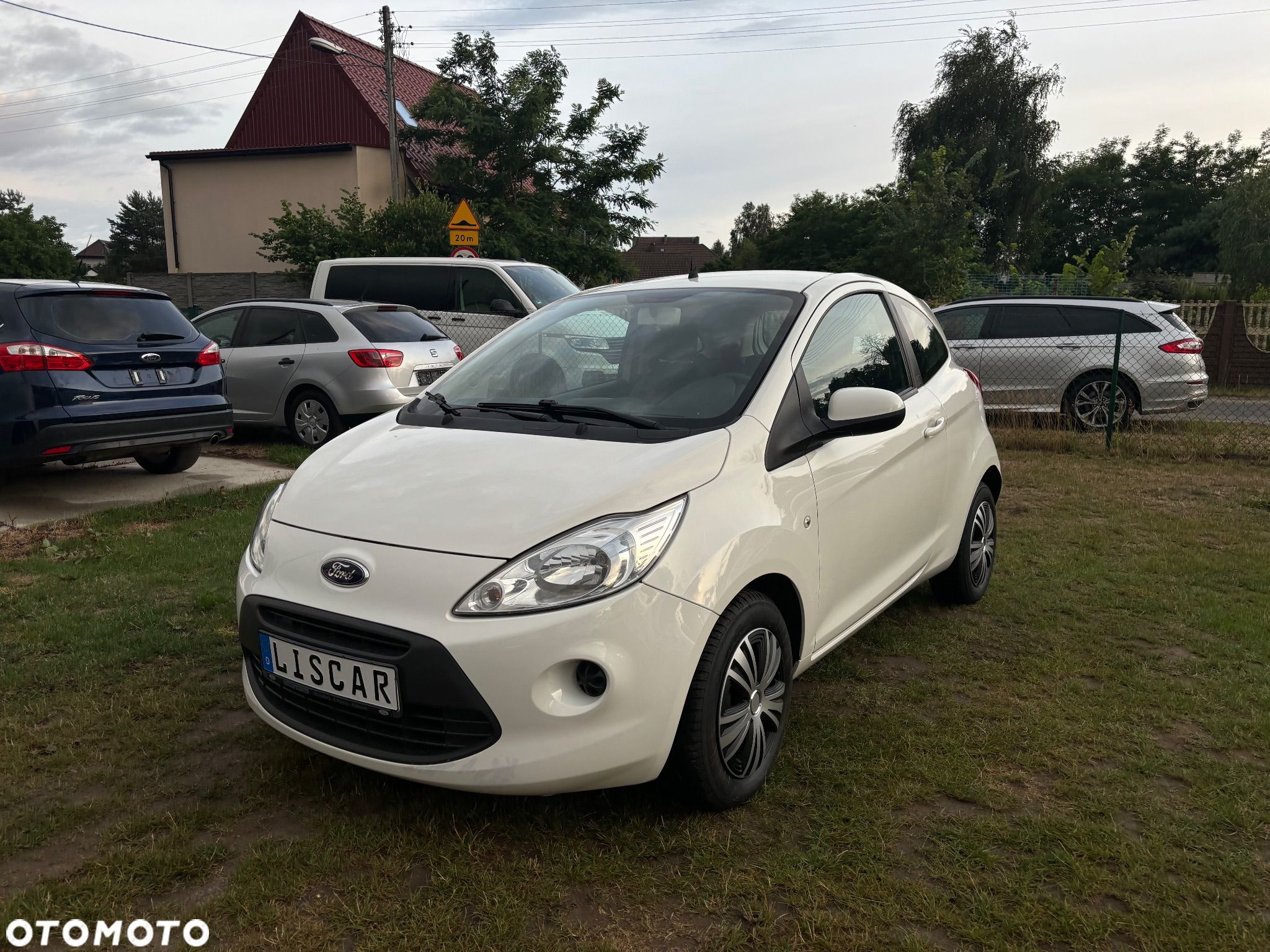 Ford KA 1.2 Ambiente - 1
