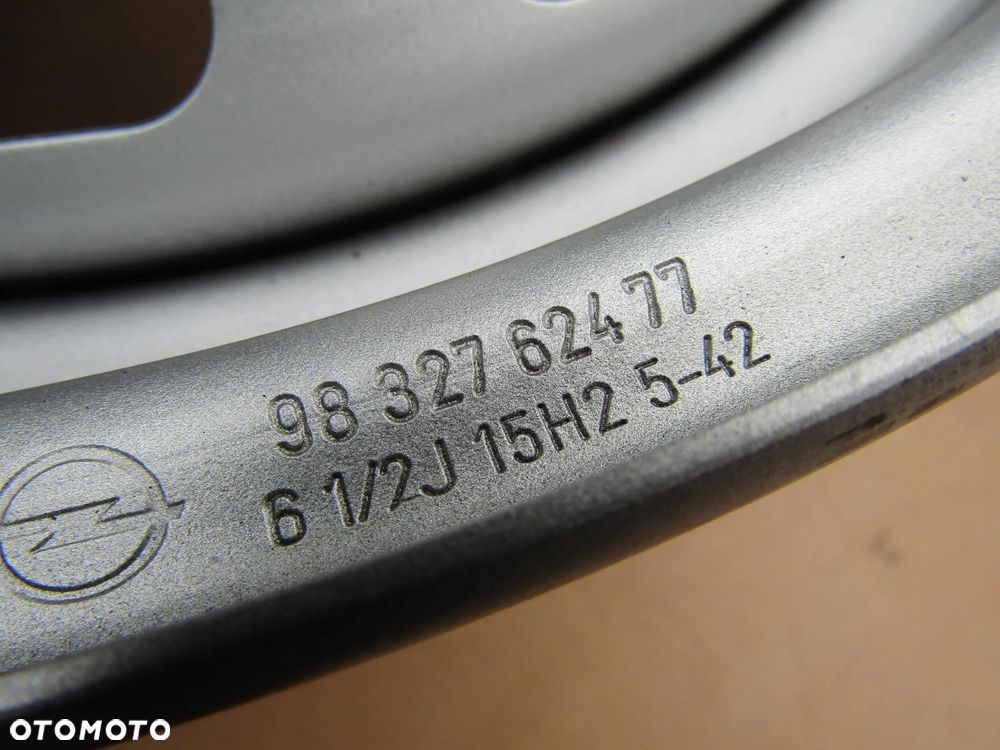 4x Felgi 15 Opel Combo E Peugeot 308 II Rifter Citroen Partner III 6,5 j 5x108 ET42 - 15