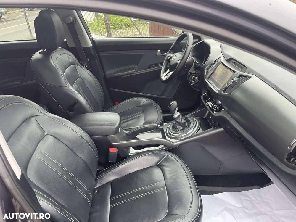 Kia Sportage 1.7 CRDI 2WD Spirit - 6