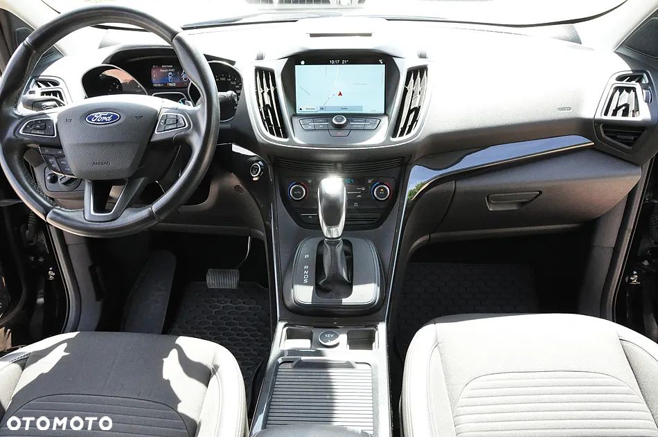Ford Kuga - 30