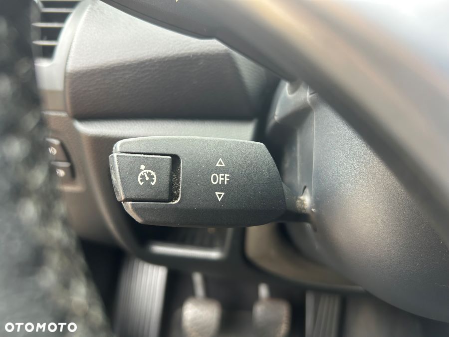 BMW Seria 1 118d DPF Edition Sport - 28