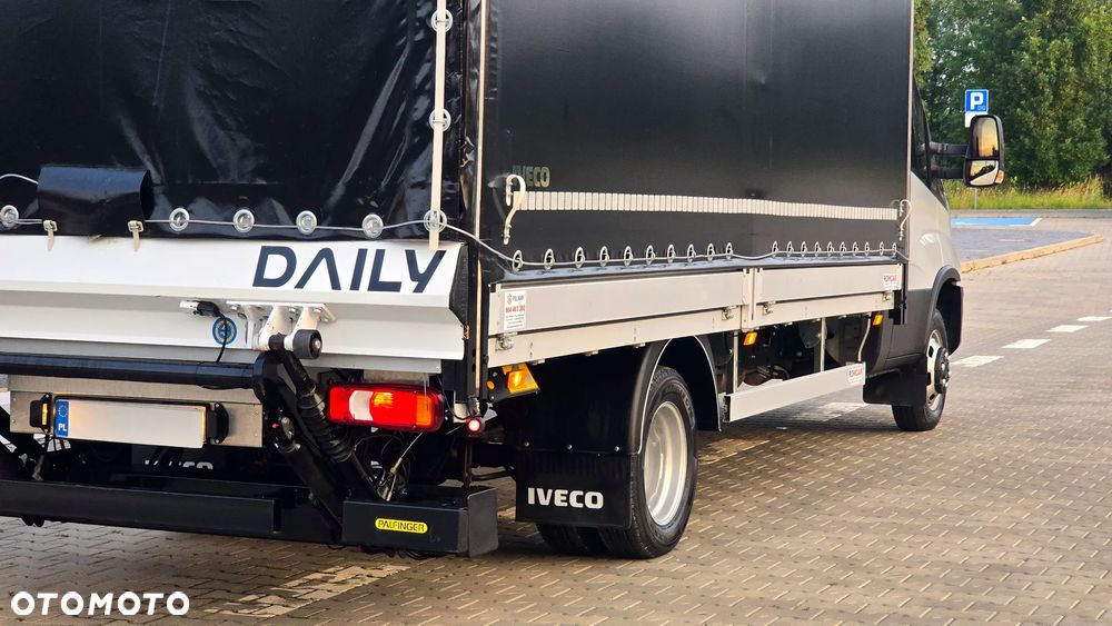 Iveco ❗️❗️DAILY 3.0 180KM 50C18 ❗️❗️WINDA PALFINGER 1000KG / AUTOMAT HI-MATIC / OBUSTRONNA BURTO-FIRANKA 10 PALET / NAWIGACJA / DACH ZSUWANY / TEMPOMAT ADAPTACYJNY / WERSJA WZMOCNIONA / SALON POLSKA / FULL LED / LAKIER METALIK / NOWE OPONY / MAKSYMALNA DOSTĘPNA OPCJA WYPOSAŻENIA❗❗ STAN - JAK NOWY ❗️ - 15