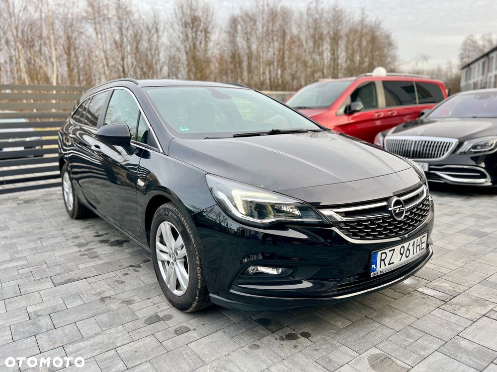 Opel Astra 1.4 Turbo Start/Stop Business - 2