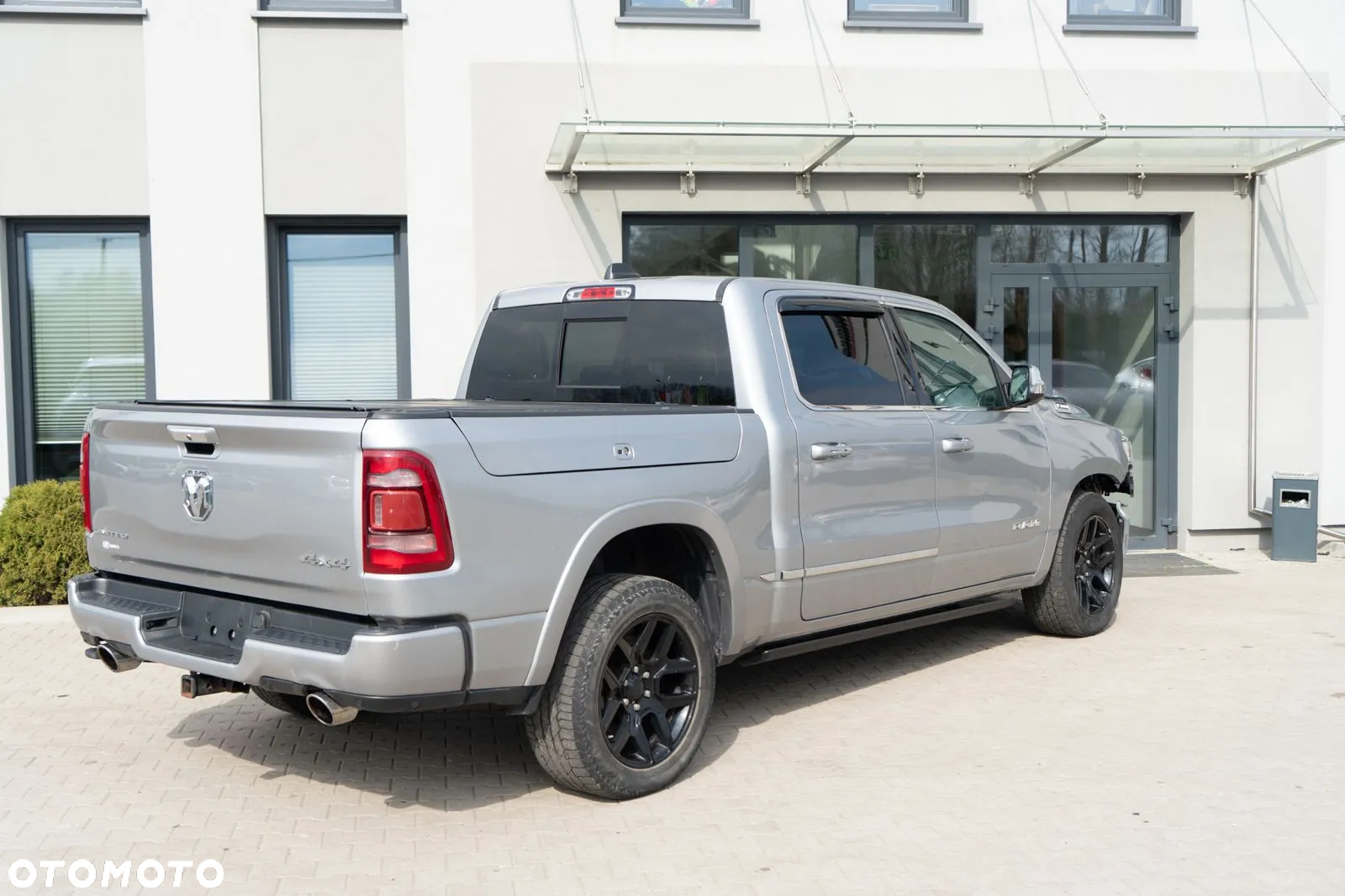 RAM 1500 Crew Cab Limited - 33