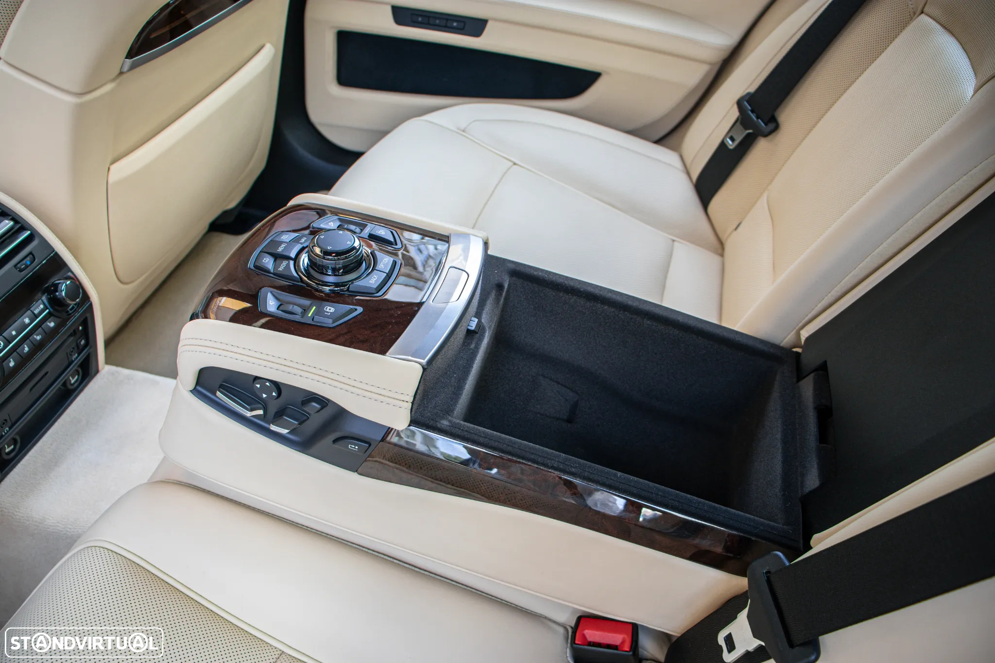 BMW 760 i - 45