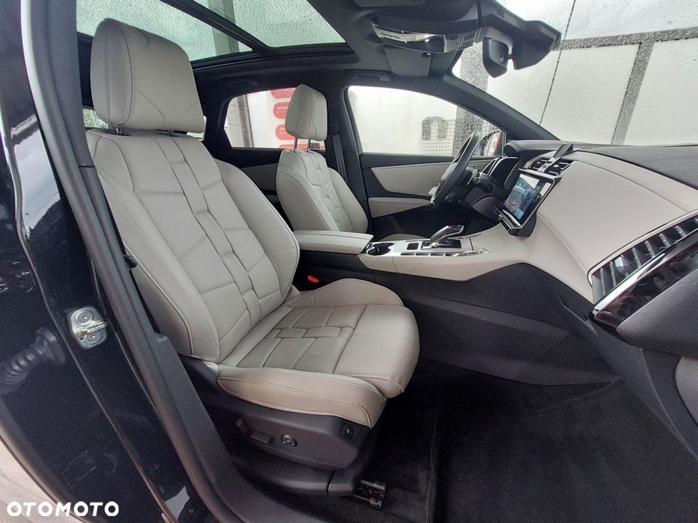 DS Automobiles DS 7 Crossback - 12