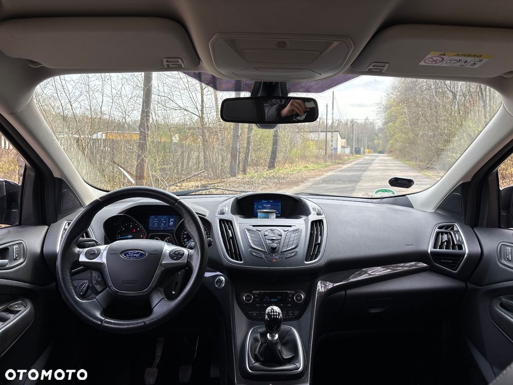 Ford Kuga 2.0 TDCi 4x4 SYNC - 26