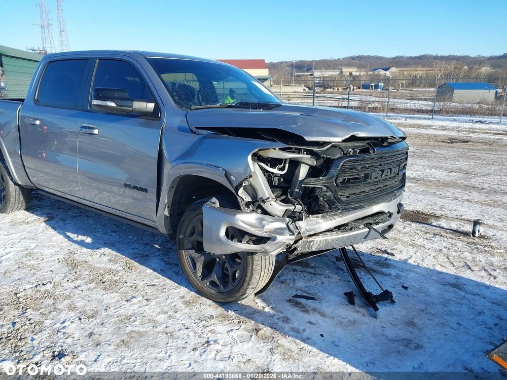 RAM 1500 Crew Cab Limited - 8