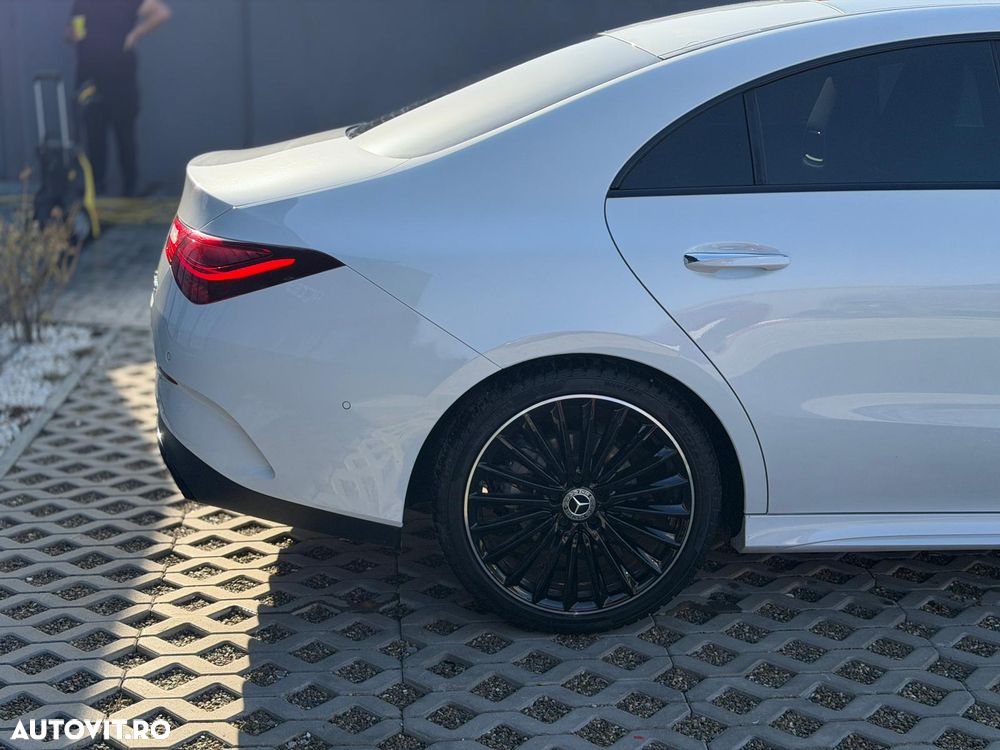 Mercedes-Benz CLA - 4