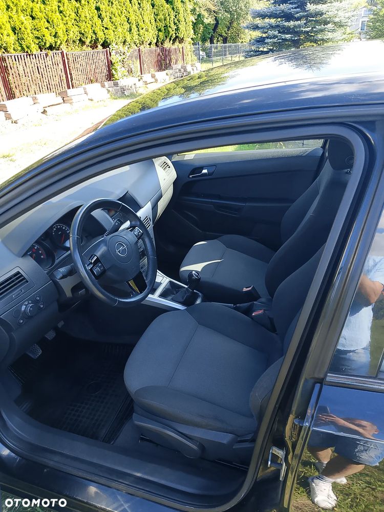 Opel Astra - 9