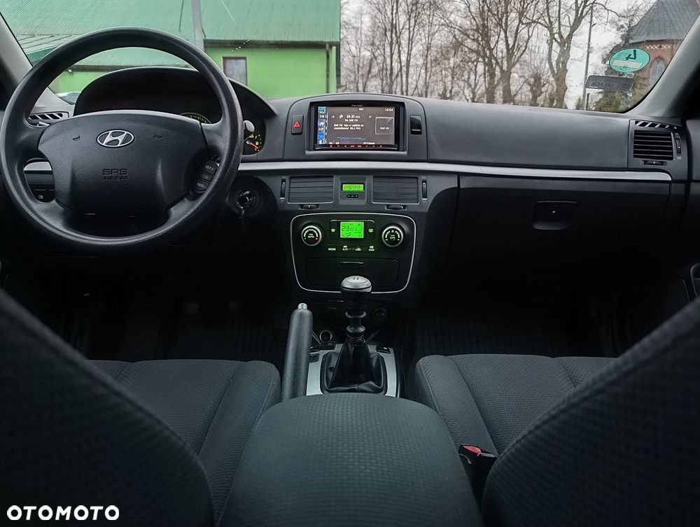 Hyundai Sonata - 6