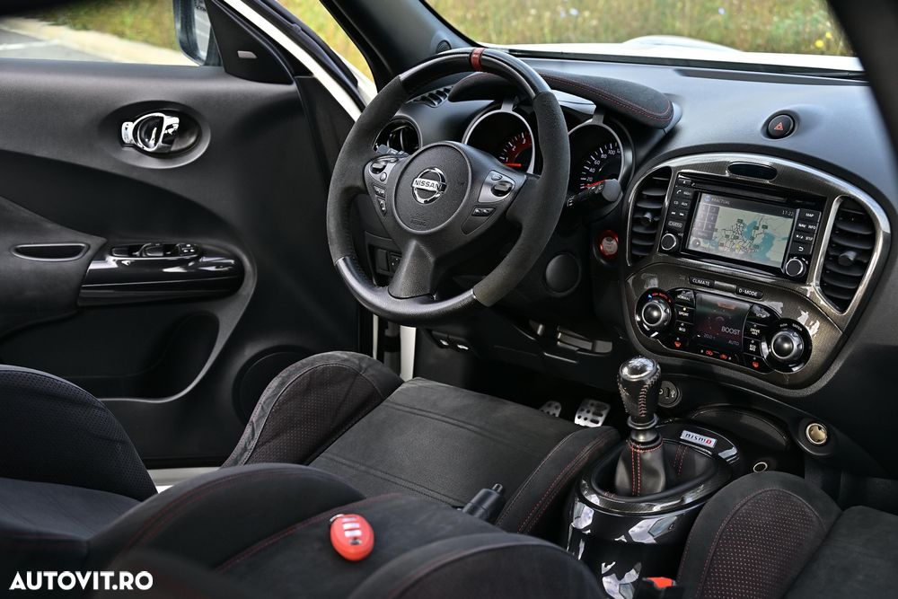Nissan Juke 1.6 DIG-T Nismo RS - 16