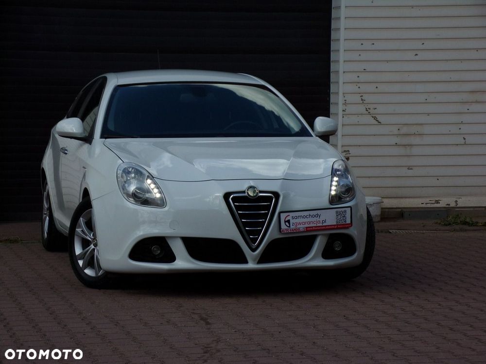 Alfa Romeo Giulietta - 2