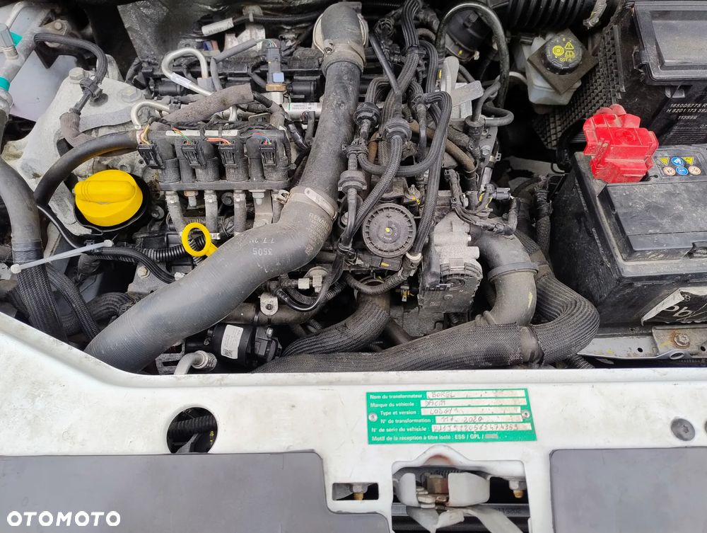 Dacia Lodgy 1.3 TCe Stepway S&S - 8