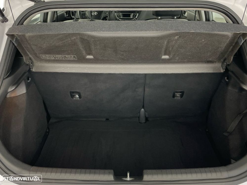 Hyundai i20 1.2 Access - 13