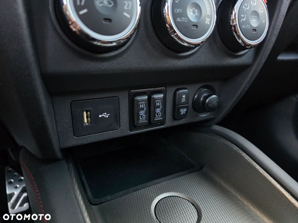 Mitsubishi ASX 1.6 2WD Diamant Edition+ - 23