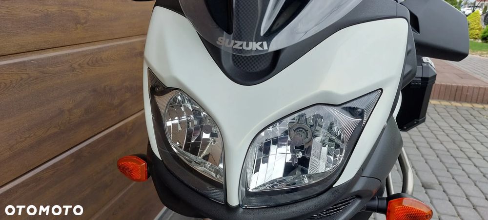 Suzuki V-STROM - 16
